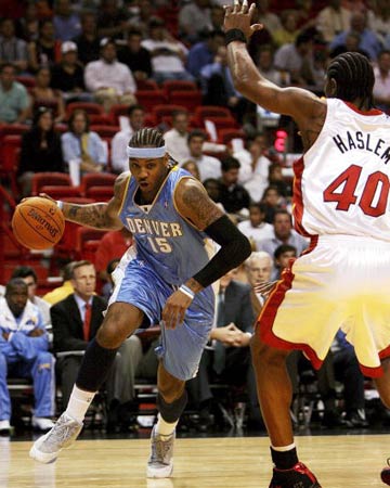 出精准助攻 出精准助攻