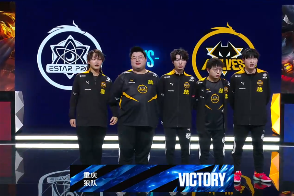 轻球员树立 轻球员树立